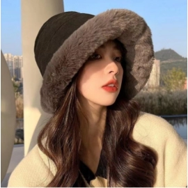 Winter Plush Fisherman Hat, Women's Japanese Mongolian Hat, Ear Protector, Baotou Hat, Warm and Thick Plush, Cute Stacking Hat