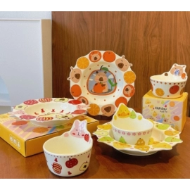 Home style Western pasta dish, dessert salad bowl,..